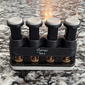 💪 Bango DG-4 Finger Hand Grip Exerciser – Resistance Strength Trainer 💪